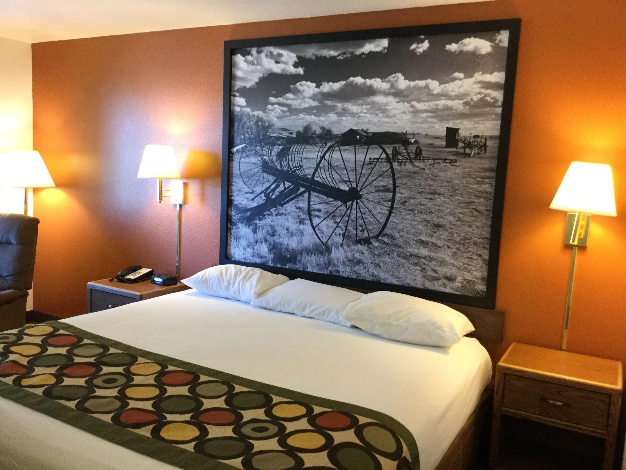 Super 8 By Wyndham Aberdeen East Экстерьер фото