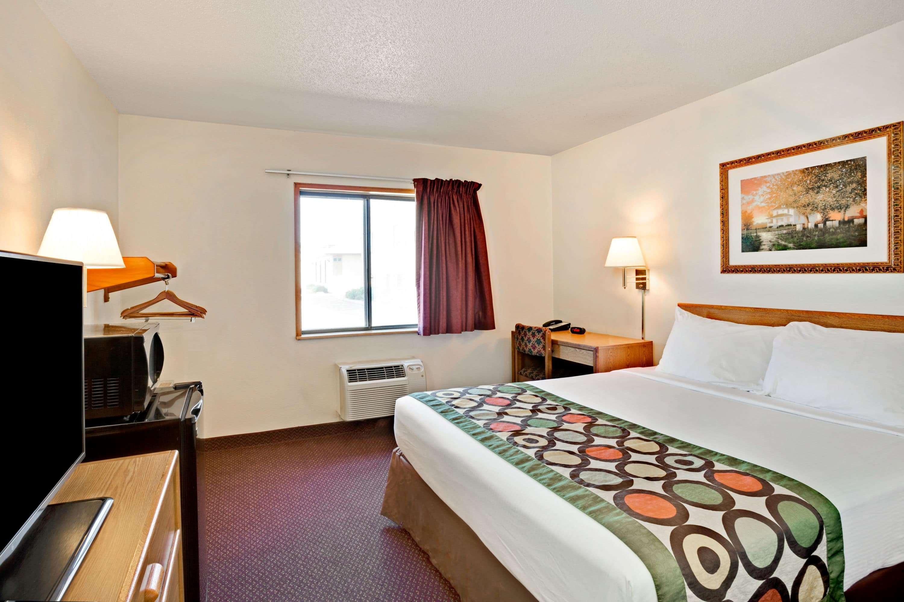 Super 8 By Wyndham Aberdeen East Экстерьер фото