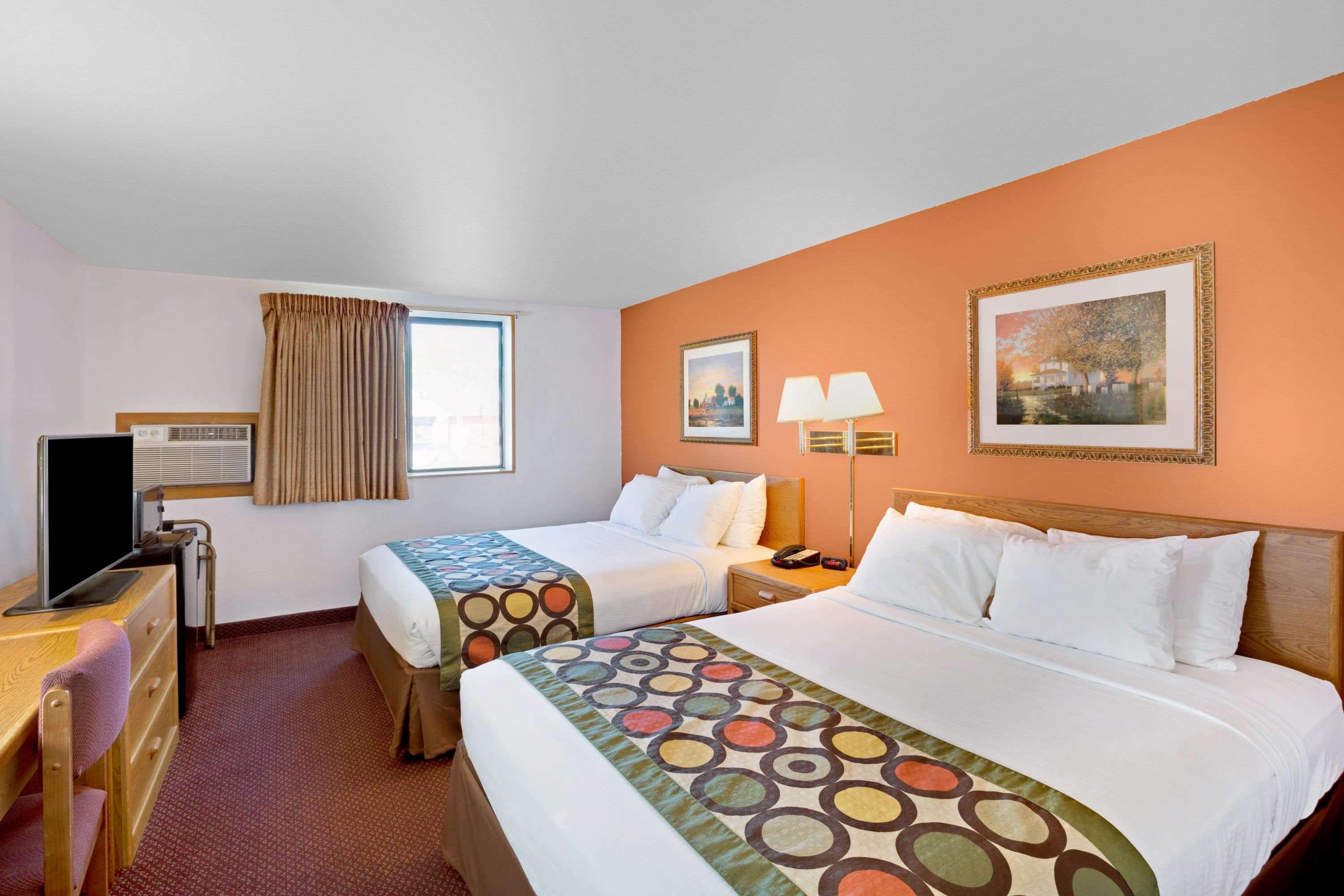 Super 8 By Wyndham Aberdeen East Экстерьер фото
